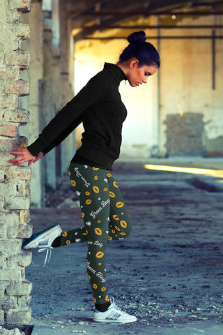Image of Green Bay Sports Lovin Kisses FB Leggings
