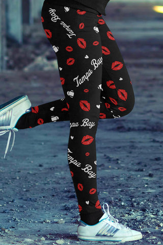Image of TAM Lovin Kisses FB Leggings