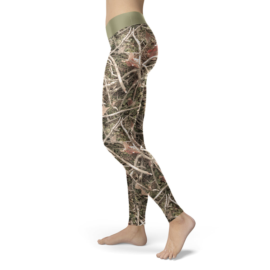 Hunting Leggings Realistic Branches and Leaves Camo