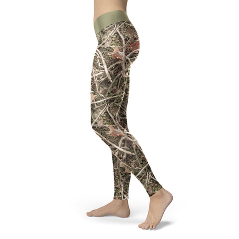 Image of Hunting Leggings Realistic Branches and Leaves Camo
